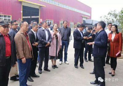 林業(yè)行業(yè)協會界領導嘉賓蒞臨公司參觀交流